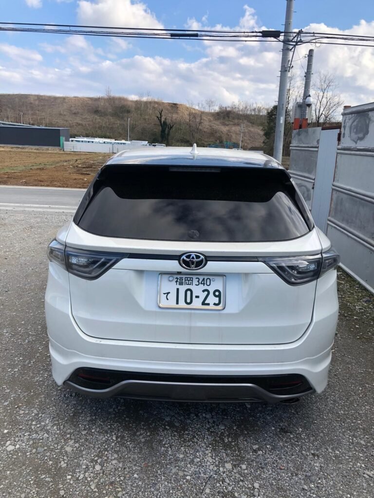 TOYOTA HARRIER