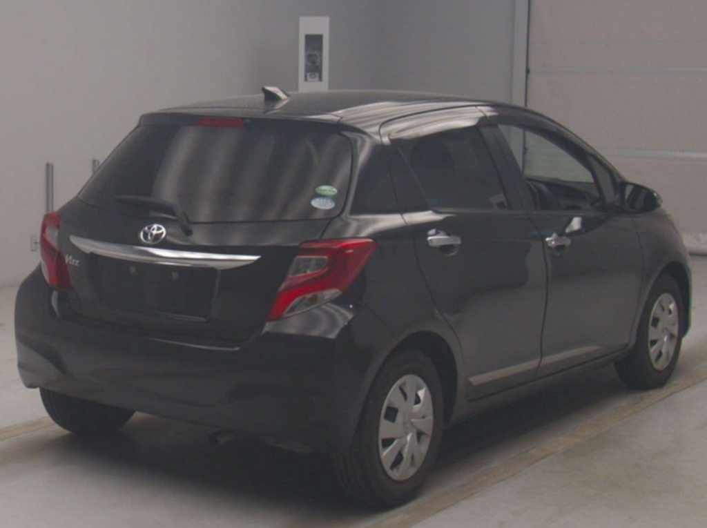 TOYOTA VITZ